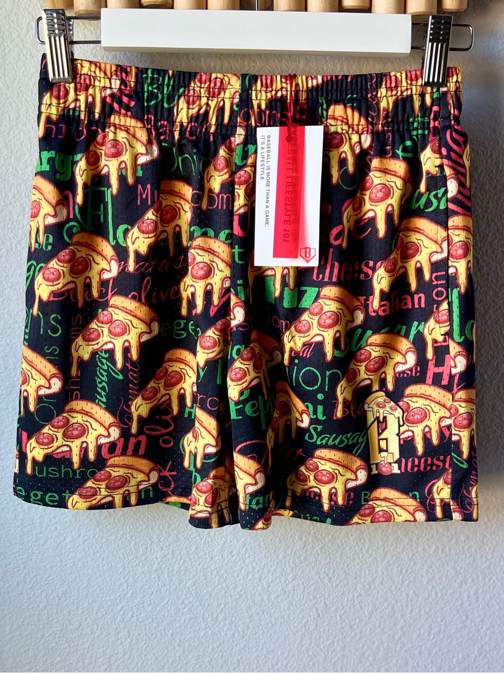 Baseball Lifestyle 101 Graphic Mesh Youth Medium Pizza Print Shorts NWT
